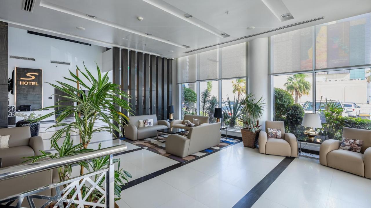 S Bahrain Hotel Manama