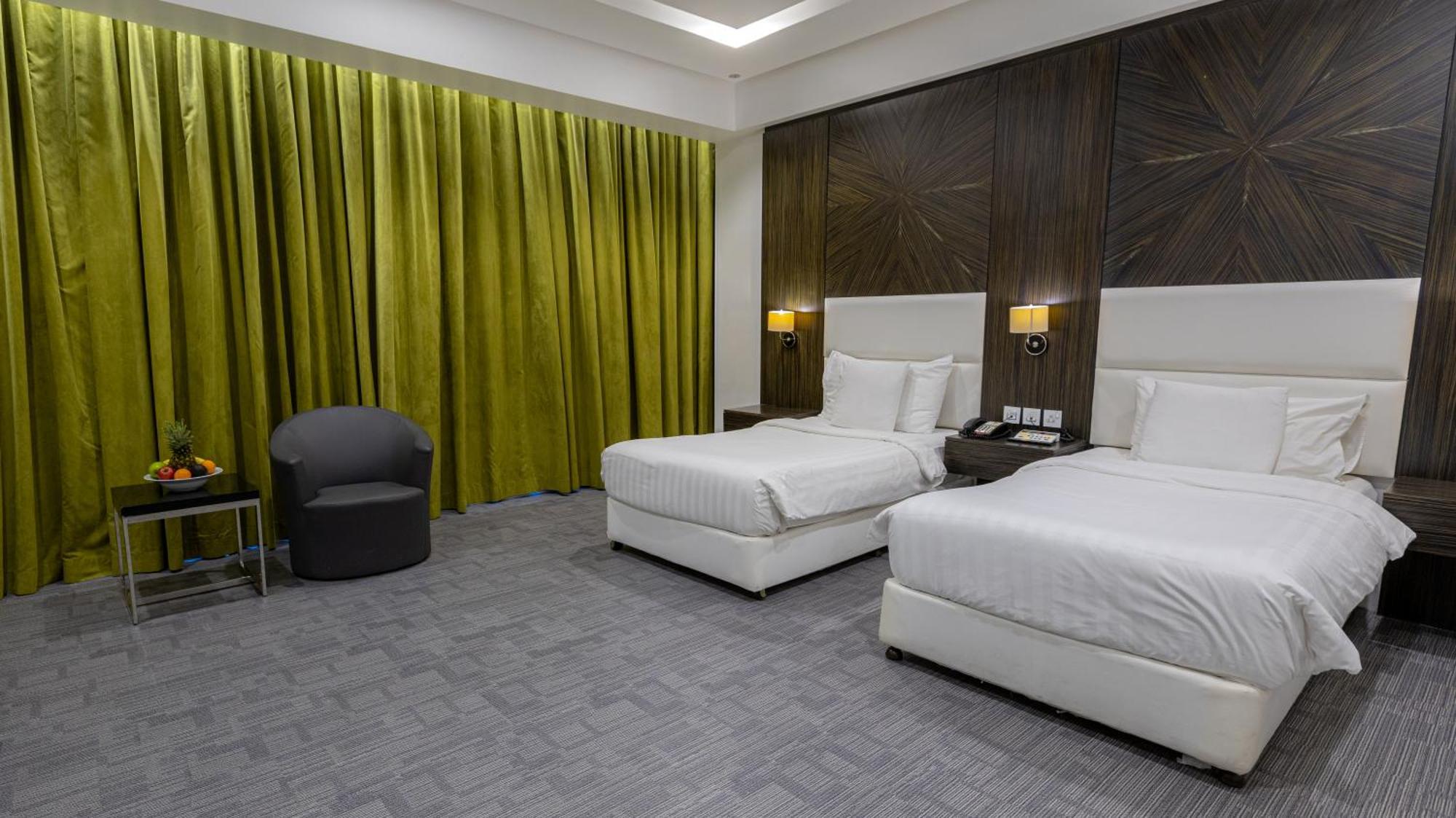 S Bahrain 4*